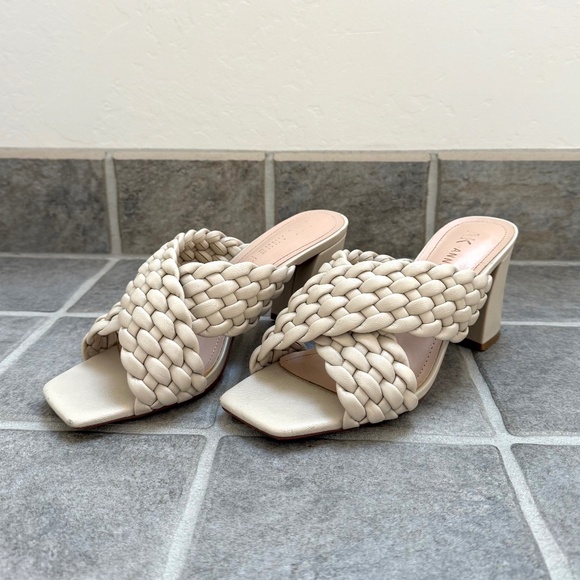 Anne Klein Braided Faux Leather Women’s Chunky Heel, Square Toe, Mule, Size 7 - Picture 1 of 6